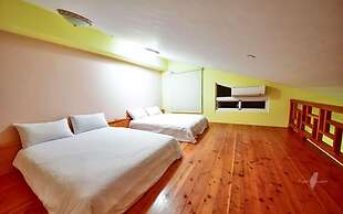 Bear Meets Moose B&B