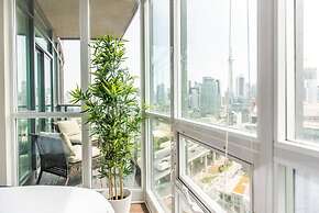 QuickStay CN Tower View Condo in Fort York