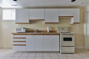 QuickStay Lake Simcoe Homestyle Cottage Private Beach