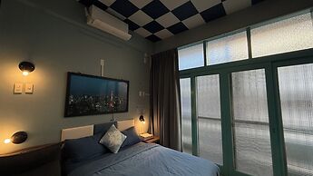 Local Backpacker Hostel