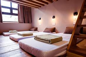 Local Backpacker Hostel