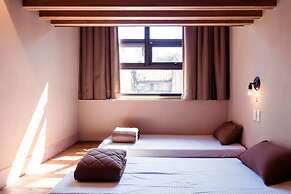 Local Backpacker Hostel