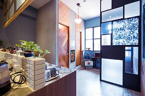 Local Backpacker Hostel