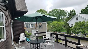 1860 House Inn and Vacation Rental Home