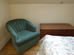 1860 House Inn and Vacation Rental Home