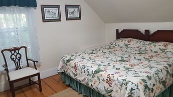 1860 House Inn and Vacation Rental Home