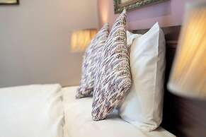 Marlborough house hotel