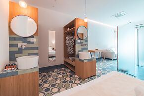 Medousa Bistrot & Suites