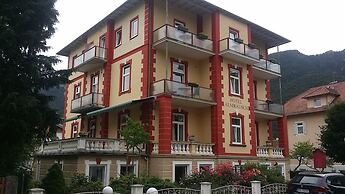 Hotel Almrausch
