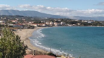 Infinity Blue Beach Apartments