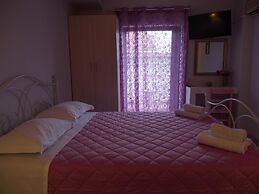 Infinity Blue Beach Apartments