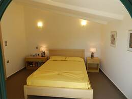 Infinity Blue Beach Apartments