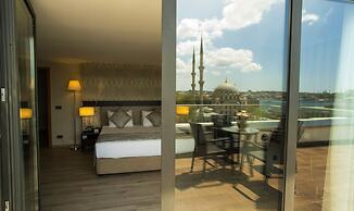 Port Bosphorus Hotel