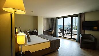 Port Bosphorus Hotel