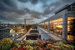 Port Bosphorus Hotel