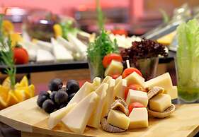 Port Bosphorus Hotel