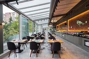 Port Bosphorus Hotel