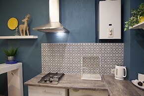 City of Rivers Italiyanskaya 6