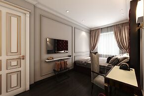 Flora Centre Hotel & Spa