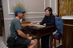 Flora Centre Hotel & Spa