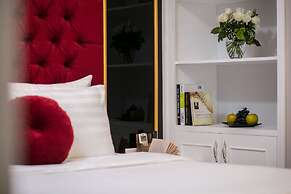 Flora Centre Hotel & Spa