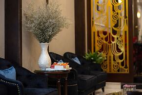 Flora Centre Hotel & Spa