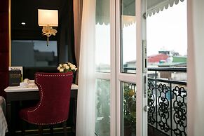 Flora Centre Hotel & Spa