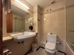 Hotel Joan Canejan