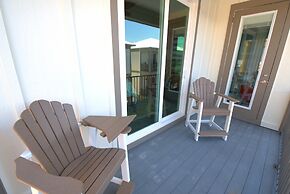 Little Lagoon Cottages