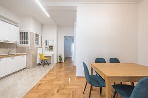 Victoria Secret Apartments