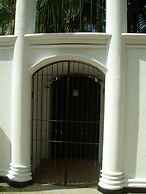 Bandhusena House and Apartments