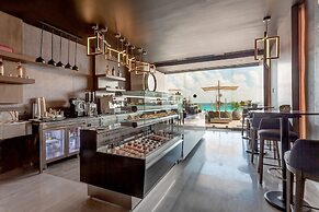 Royalton CHIC Cancun, An Autograph Collection All-Inclusive Resort - A