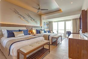 Royalton CHIC Cancun, An Autograph Collection All-Inclusive Resort - A