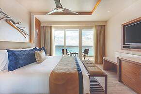 Royalton CHIC Cancun, An Autograph Collection All-Inclusive Resort - A