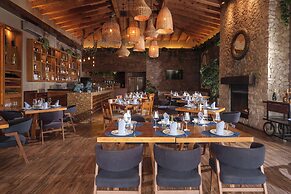 El Cielo Resort