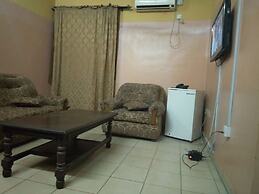 Hail Henrietta Hotel