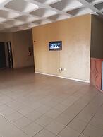 Hail Henrietta Hotel