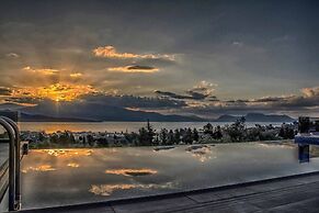 Luxurious Villa Kastro