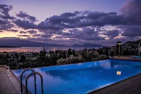 Luxurious Villa Kastro