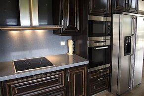 Luxurious Villa Kastro