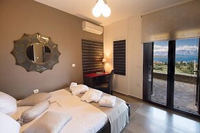 Luxurious Villa Kastro