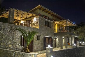 Luxurious Villa Kastro