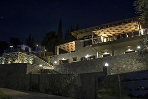 Luxurious Villa Kastro