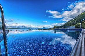 Luxurious Villa Kastro