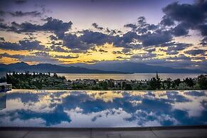 Luxurious Villa Kastro