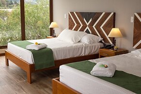 Ilalo Garden Hotel & Restaurant