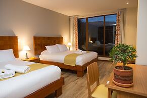 Ilalo Garden Hotel & Restaurant