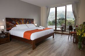Ilalo Garden Hotel & Restaurant