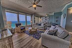 Beautiful Condo with Spacious Balcony to Enjoy Fascinating Ocean View 