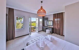 Hill House Adult Only